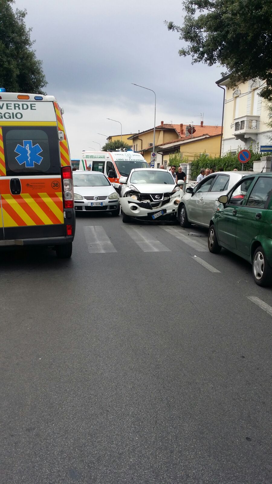 Carambola sull’Aurelia a Torre del Lago