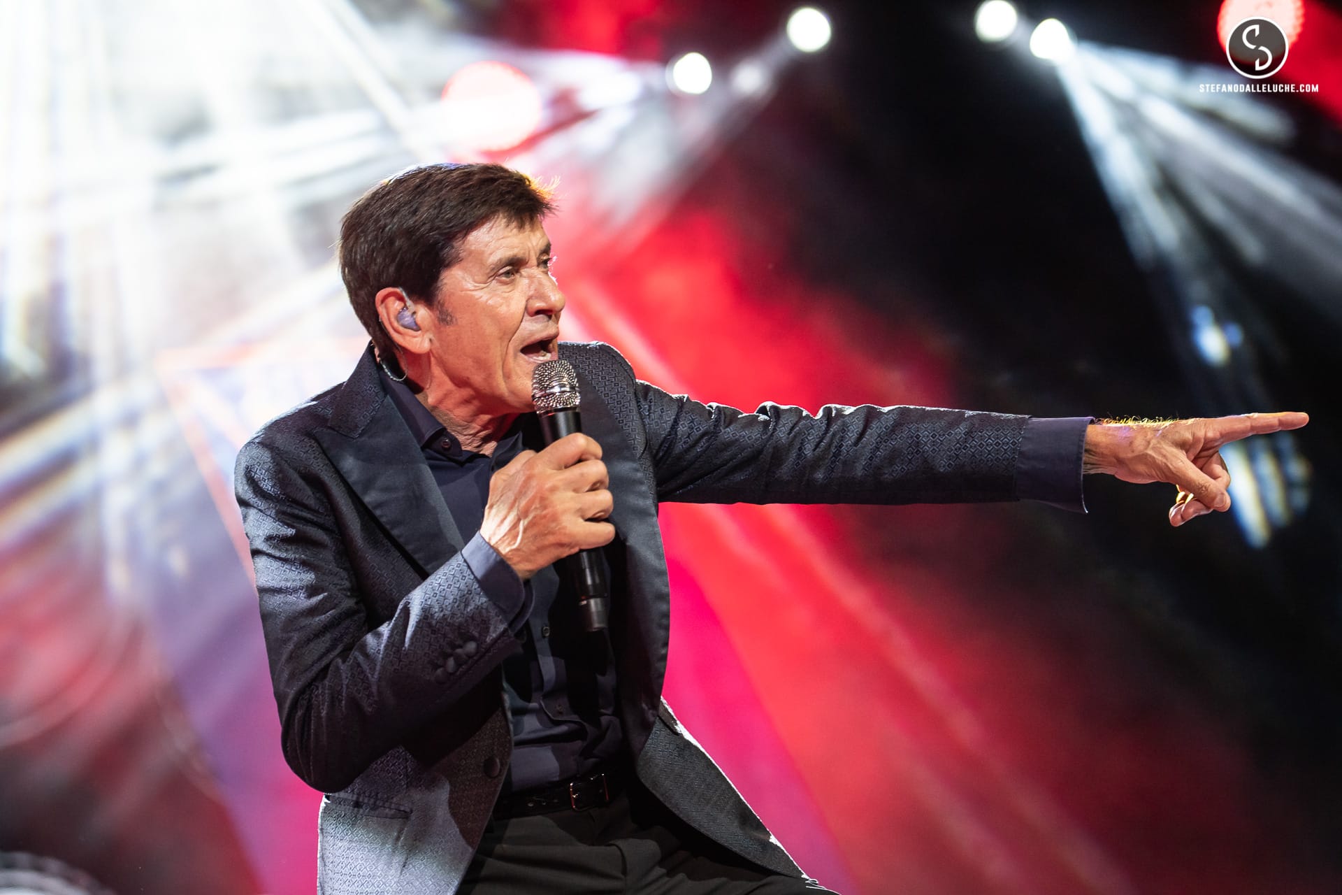 Gianni Morandi al Lucca Summer Festival, la fotogallery