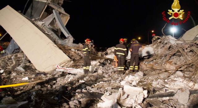 Il Pd Versilia: &#8221; La tragedia di Genova non si può certo definire una catastrofe naturale&#8221;