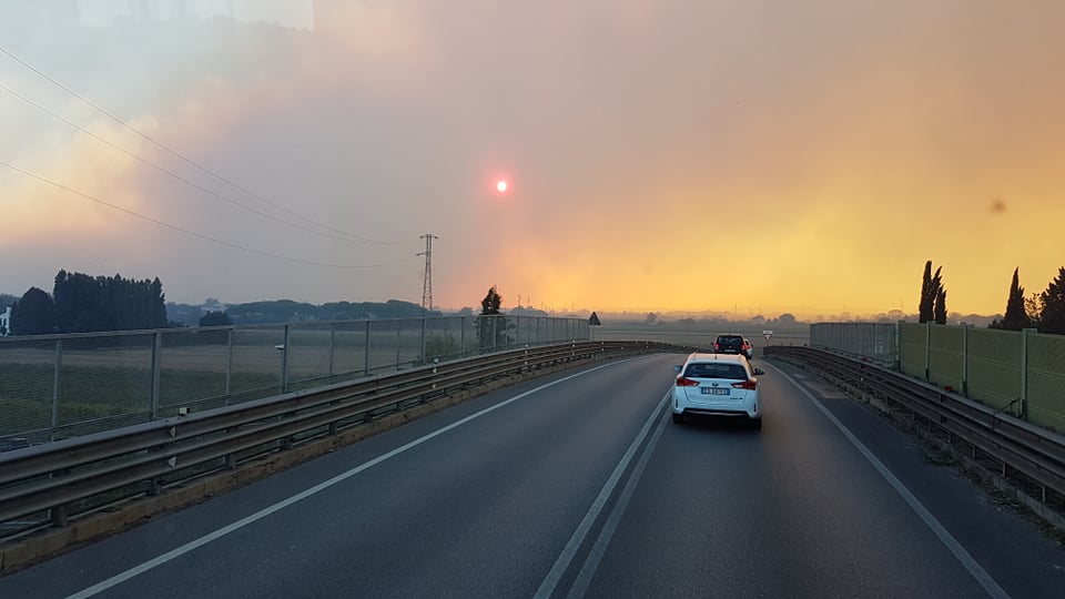 Incendio, in arrivo i canadair