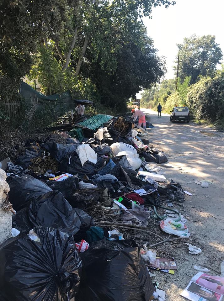 Camaiore, fioccano le discariche abusive