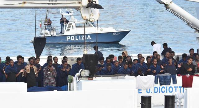 Nave Diciotti, 10 migranti ospitati in Toscana