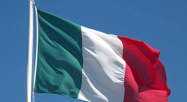 Celebrazioni a Forte dei Marmi per il &#8220;Giorno dell&#8217;Unità Nazionale Giornata delle Forze Armate&#8221;