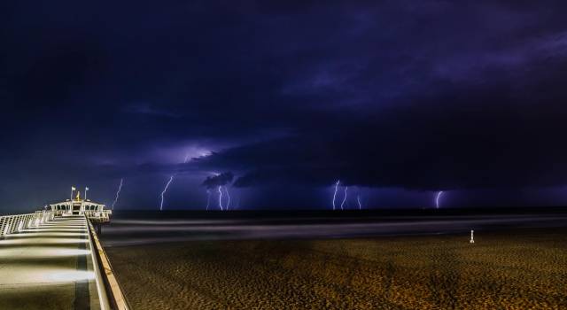 Maltempo, domani allerta gialla a Viareggio e in Versilia