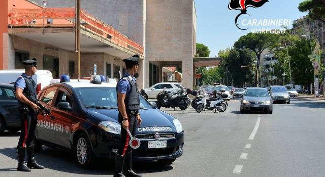 Fine settimana di controlli dei Carabinieri di Viareggio, tre arresti e due denunce