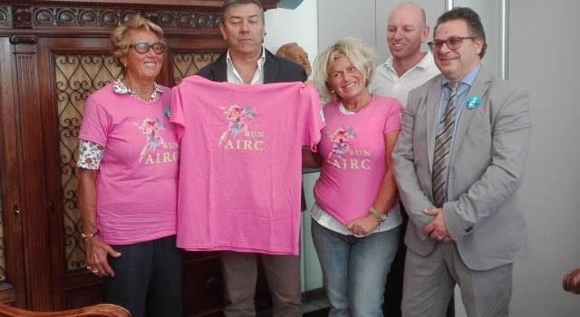 &#8220;Run for Airc&#8221; colora di rosa Forte dei Marmi