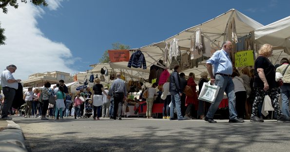 Mercato del Forte vietato ai non residenti