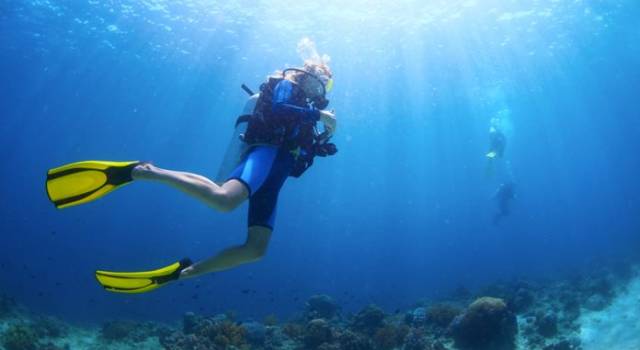 Malore durante una immersione, muore sub di 63 anni