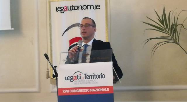 Matteo Ricci eletto (a Viareggio) nuovo presidente Legautonomie