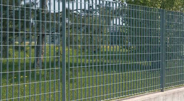 Scuola Primaria “Don Milani”: al via i lavori di sostituzione di una parte di recinzione del giardino scolastico