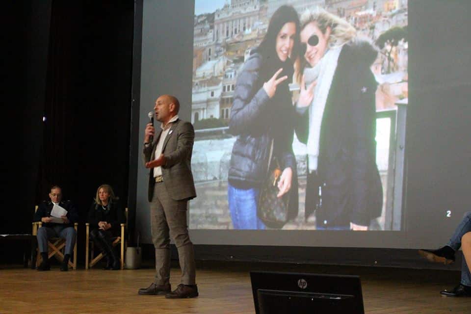 In strada e in pista vincono le regole, al teatro Jenco ricordate le vittime della strada