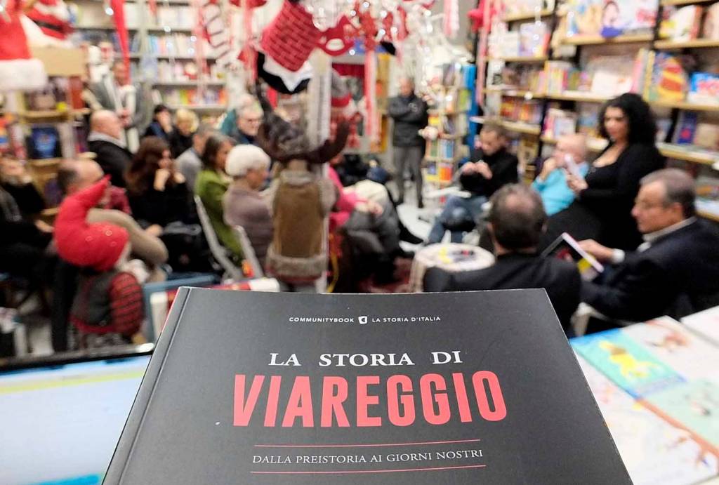 la storia di viareggio