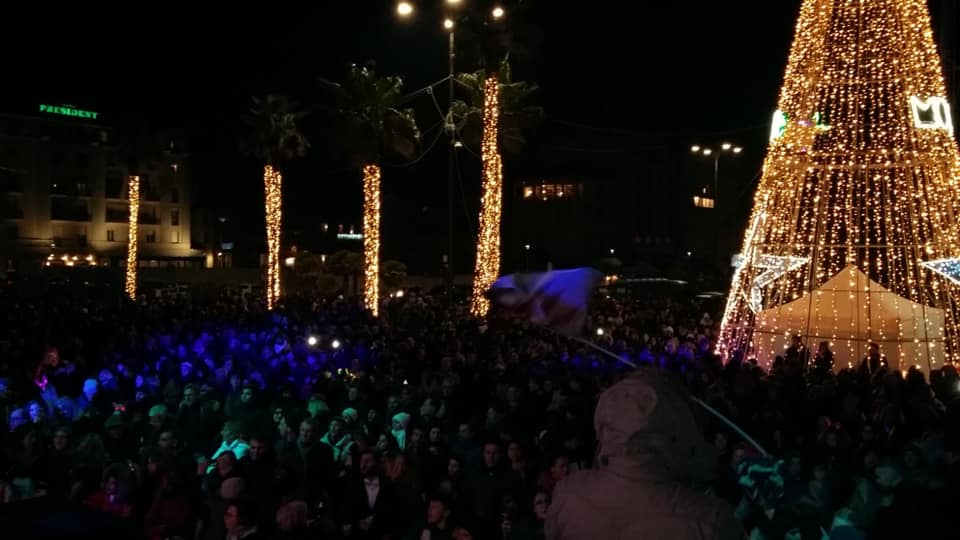 San Silvestro in piazza Mazzini fa il pienone