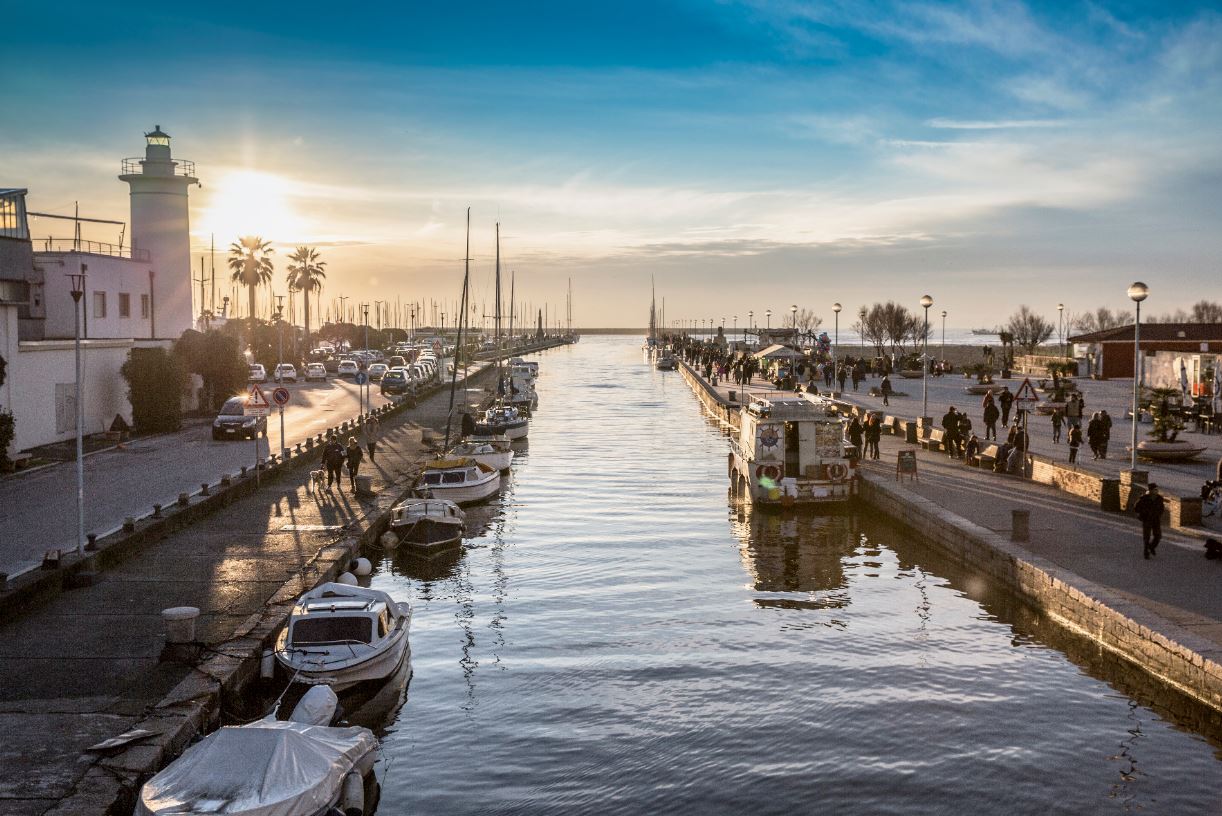 Tramonto a Viareggio