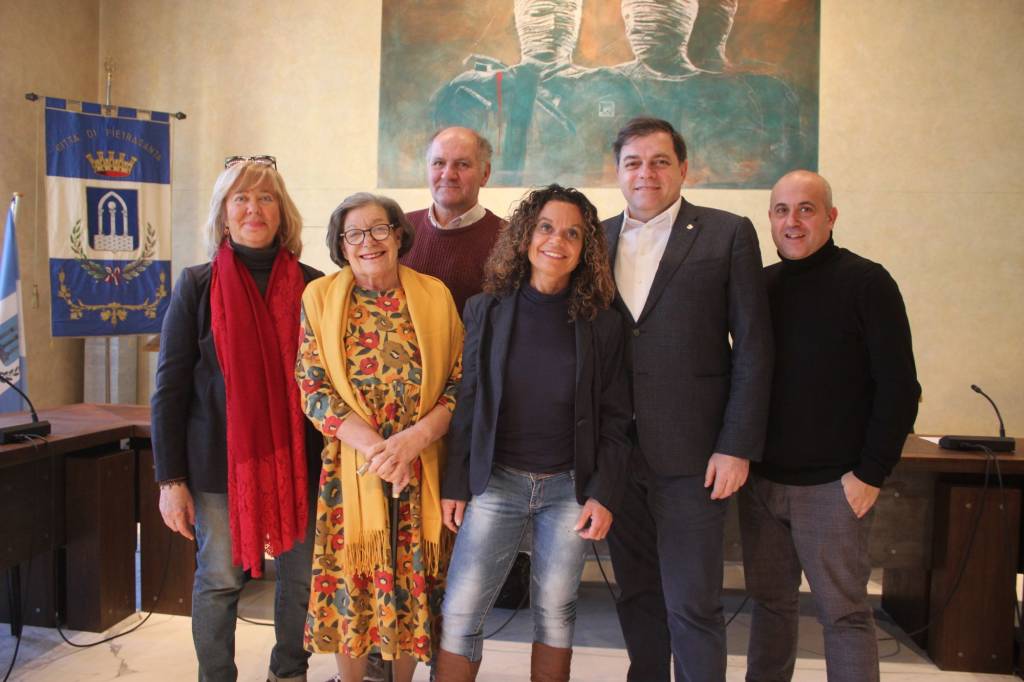 Foto presentazione premio sezione scuola Carducci