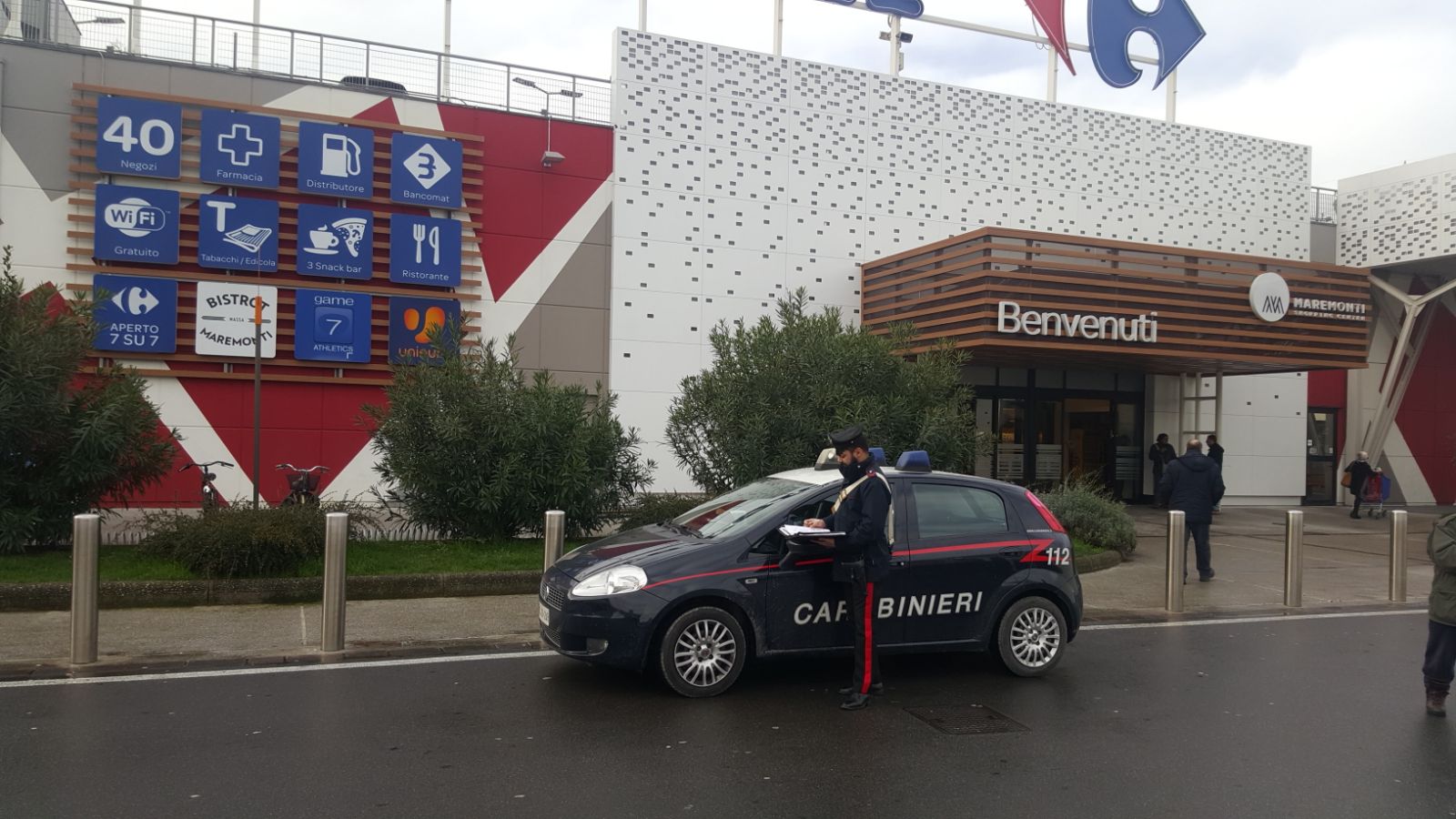 Furto al centro commerciale, arrestata la ladra