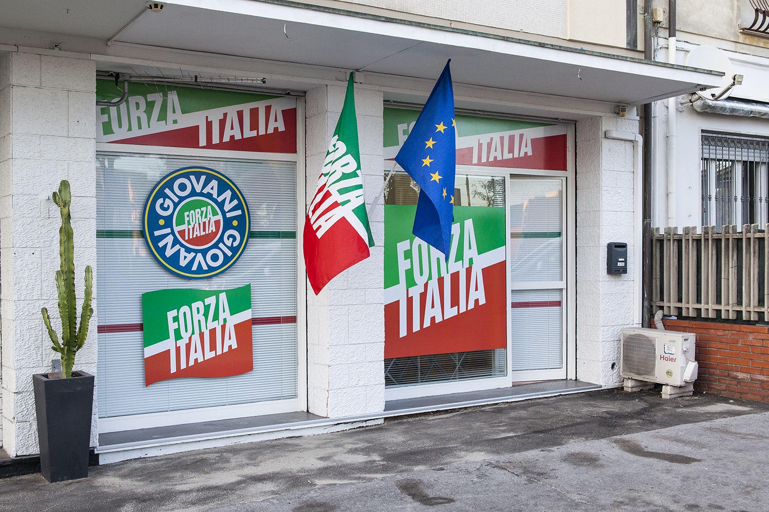 Poliziotto ferito in pineta di Ponente, solidarietà di Forza Italia