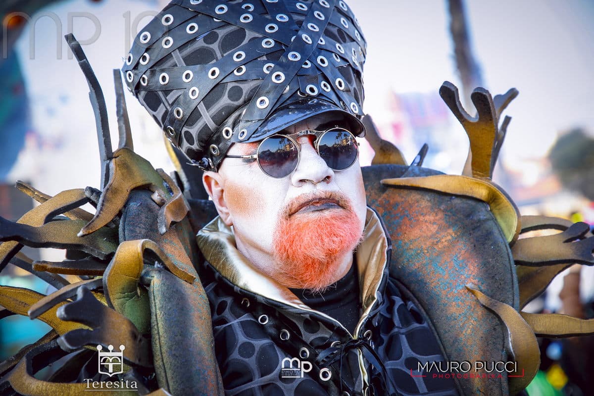 Tutto pronto per il terzo corso in notturna del Carnevale di Viareggio