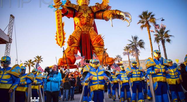 Carnevale di Viareggio, incasso da mezzo milione al secondo corso