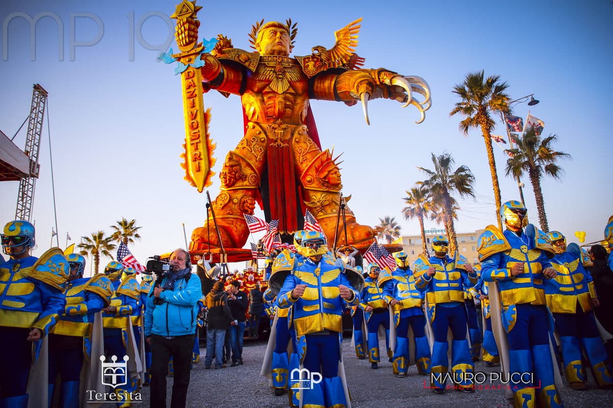 Carnevale di Viareggio, incasso da mezzo milione al secondo corso