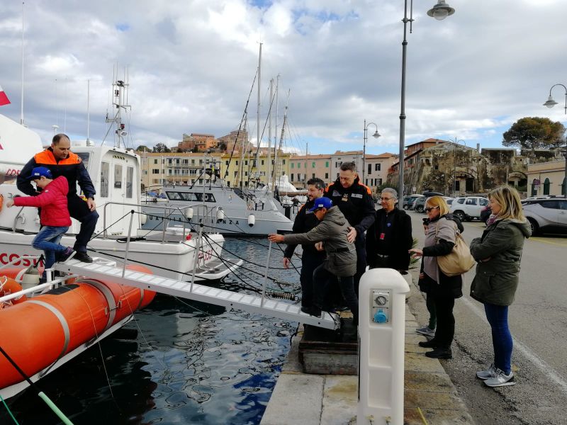 La Capitaneria di Porto di Portoferraio ha aperto le porte ai piccoli studenti