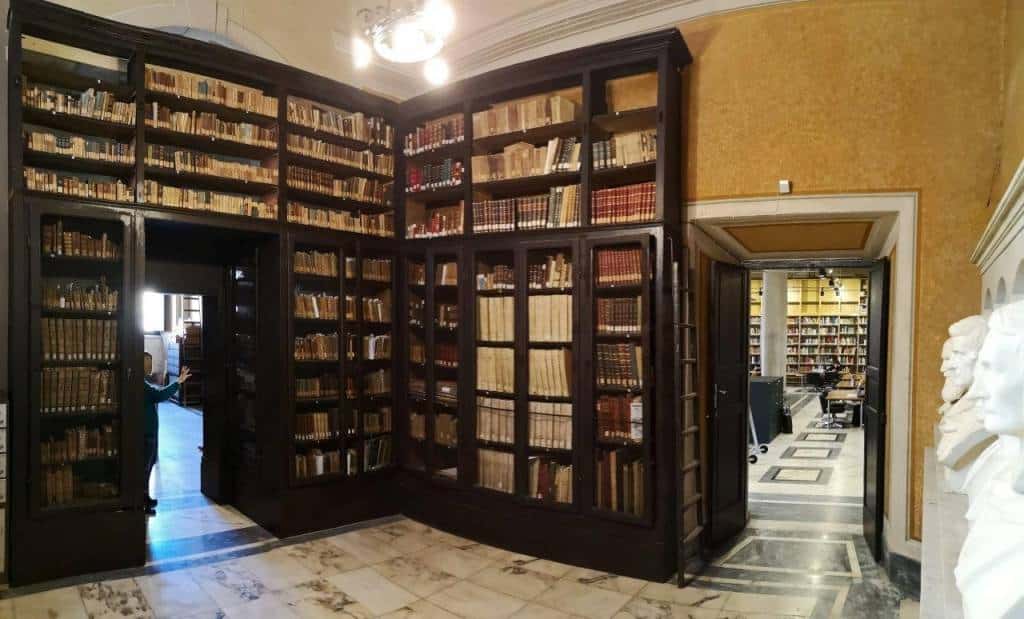 5 Accademia di Belle Arti di Carrara Fondo Antico low