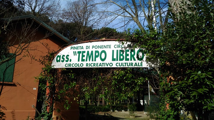 Repubblica Viareggina contro la chiusura dell’associazione Tempo Libero nella pineta di ponente