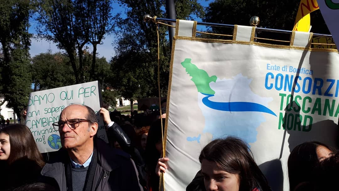 Sciopero globale per il clima, anche il Consorzio stamani in piazza al fianco dei giovani manifestanti