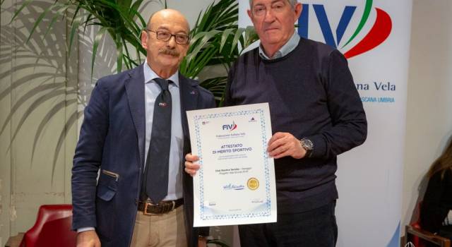 Il Club Nautico Versilia premiato a Firenze. A Manuel Scacciati la Borsa di Studio Etica