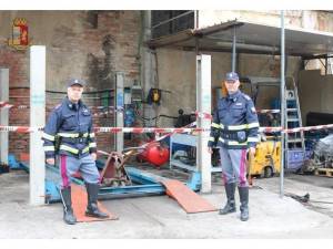 PRATO Apre unofficina e si intesta per finta 33 autoto e multato per oltre 120.000 euro. FOTO 2