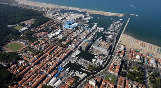 Banchina sequestrata nel porto di Viareggio, Alessandro Santini, consigliere della Lega, presenta interrogazione