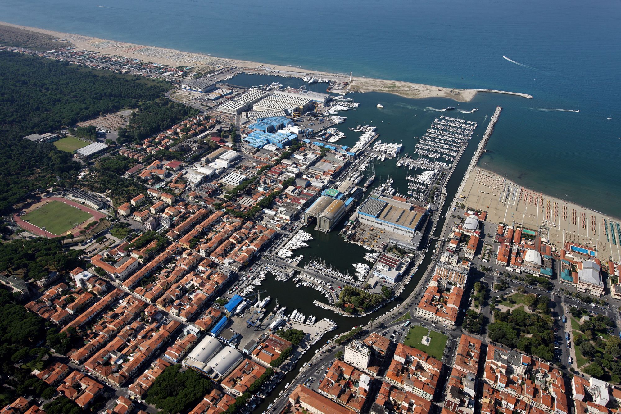 Banchina sequestrata nel porto di Viareggio, Alessandro Santini, consigliere della Lega, presenta interrogazione