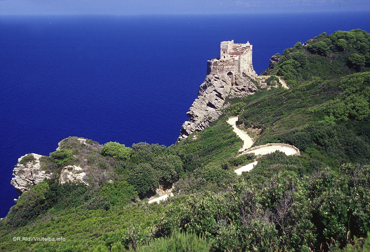 Gorgona, al via dal 6 aprile le visite all’isola carcere