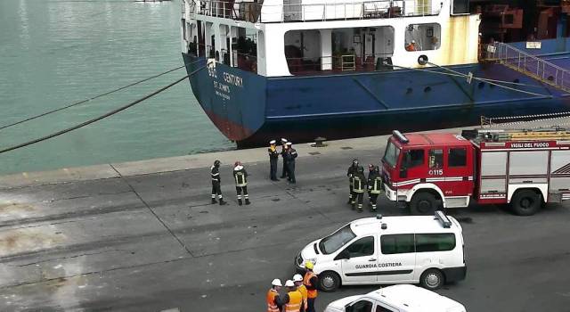 Paura per una presunta bomba in porto. Ma era solo una esercitazione