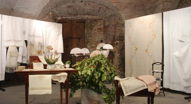 Pizzi e merletti tornano in mostra in Versiliana
