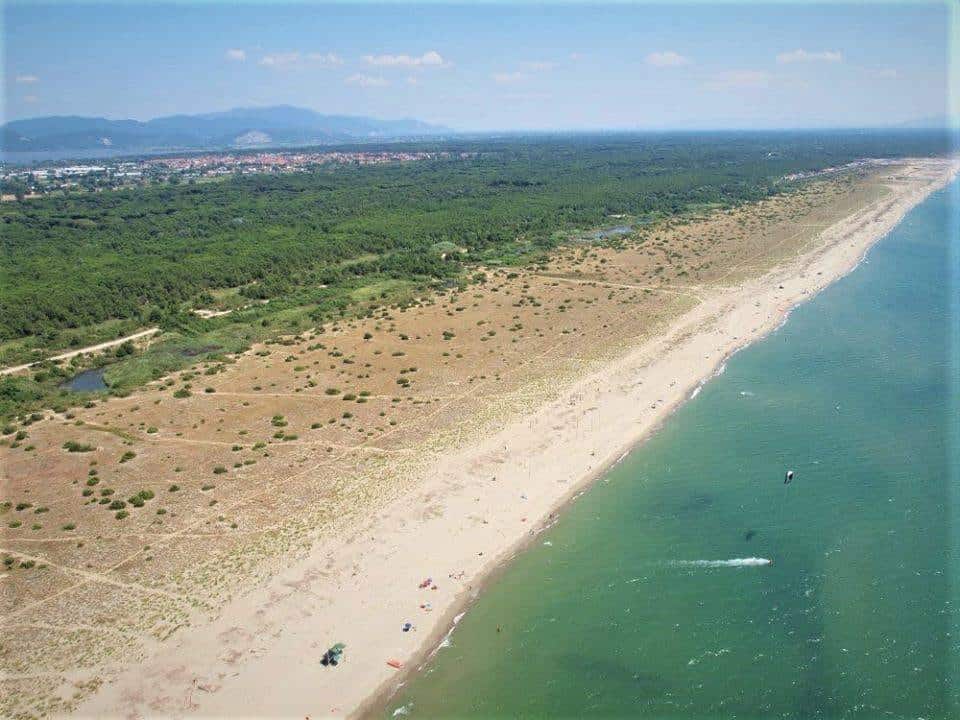 Anziana di 81 anni trovata morta in mare tra Torre del Lago e Vecchiano