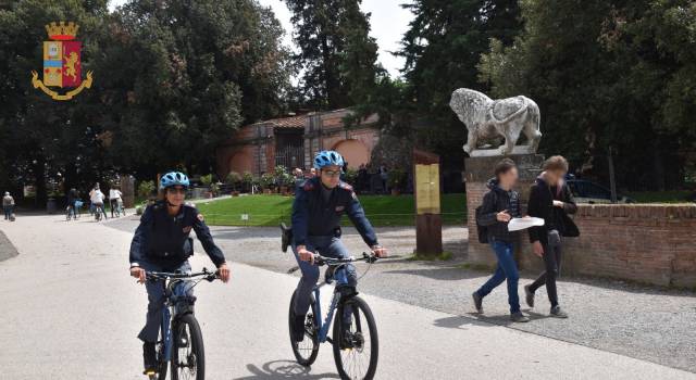 Due mountain bike per pattugliare il centro di Lucca