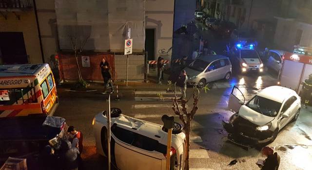 Carambola  in via Pacinotti, 6 feriti
