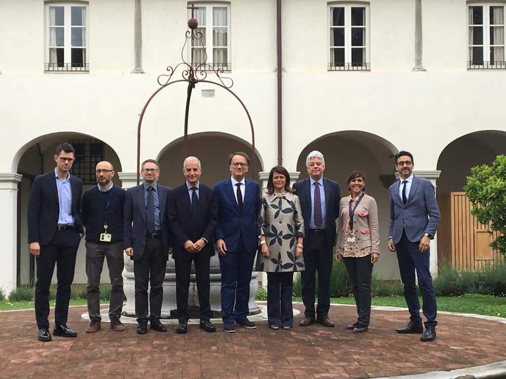 L’addetto scientifico presso l’Ambasciata d’Italia a Mosca in visita alla Scuola IMT