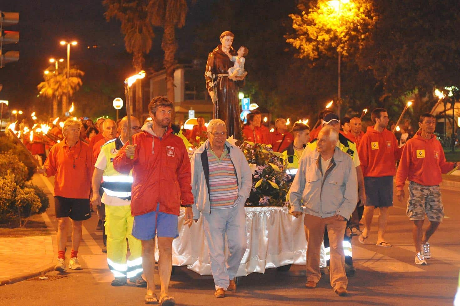 Festa patrono Sant’Antonio, al via i festeggiamenti con santa messa al pontile