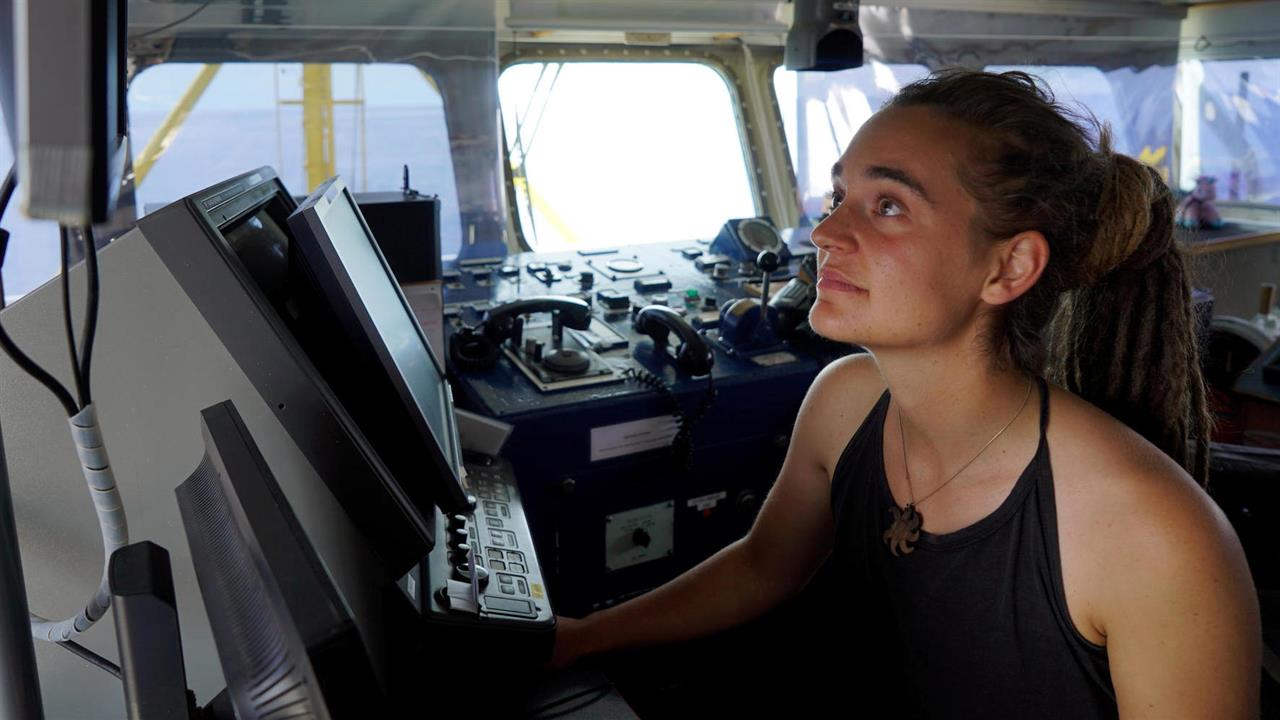 “Il capitano Carola Rackete ha fatto solo ciò che ogni comandante di naviglio deve fare”