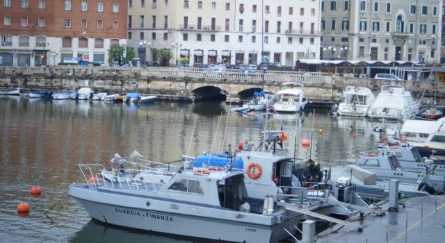 Sequestrati nel porto di Livorno oltre 4mila prodotti di falsa manifattura italiana