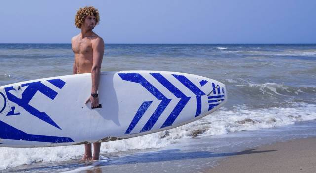 Federico Nesti è campione europeo di surf, le congratulazioni di Nimbus e Comune di Pietrasanta