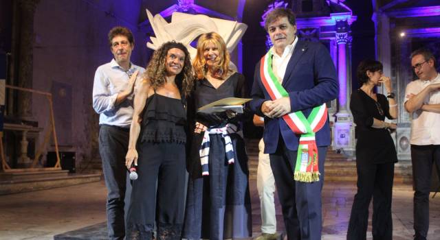 Premio Carducci: Antonella Anedda vince 63esima edizione