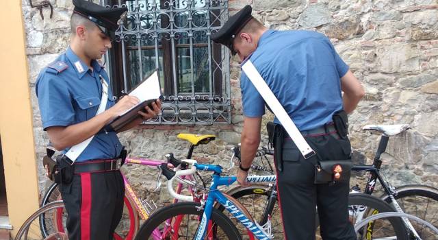 Ritrovate 12 bici di valore, denunciato per ricettazione dai Carabinieri di Lucca un livornse