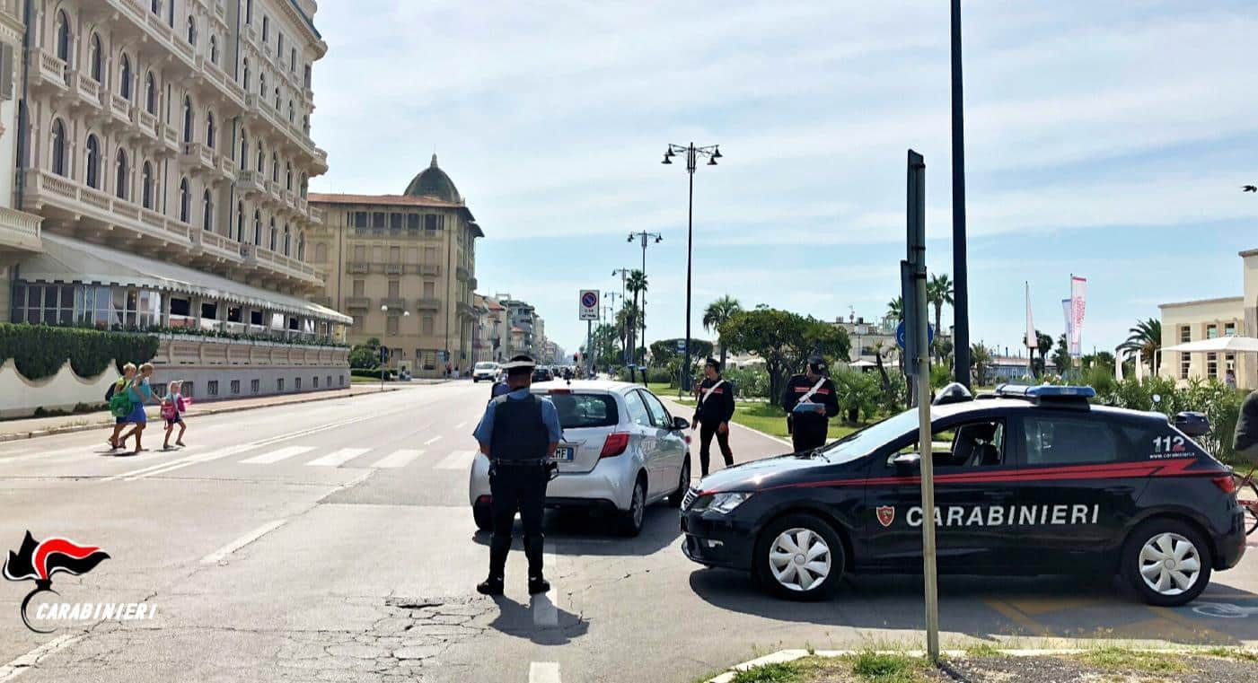 Operazione “Estate sicura”, carenze igienico-strutturali, i Carabinieri sospendono l’attività di un negozio di frutta e verdura