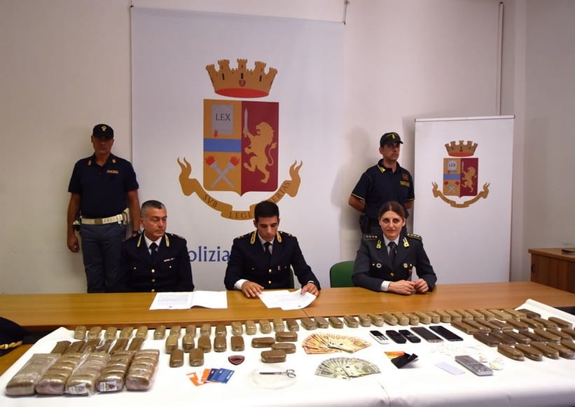 Smantellato dalla Polizia di Stato e dalla Guardia di Finanza un ingente traffico di droga a Massa