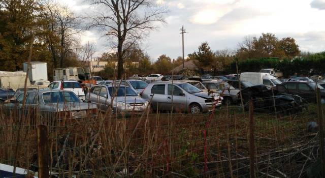 Bonificato il &#8220;cimitero di auto&#8221; sequestrato