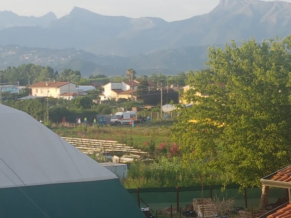 Malore in piscina, paura per un bambino a Torre del Lago