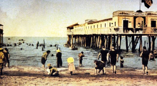 La storia balneare di Viareggio nella due giorni di Ferragosto